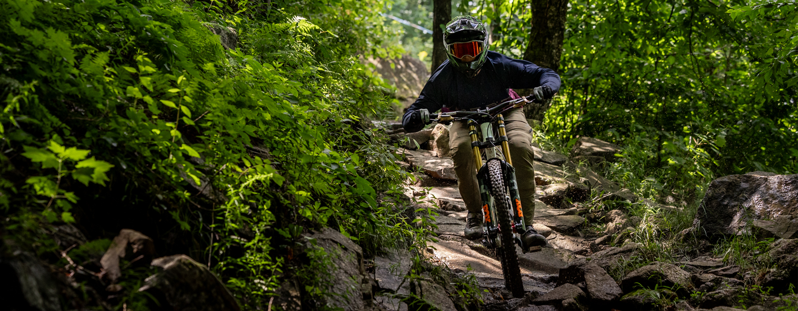 Downhill mountain biking Bromont