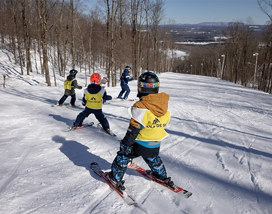 École de ski cours de groupe enfants 3-5 ans