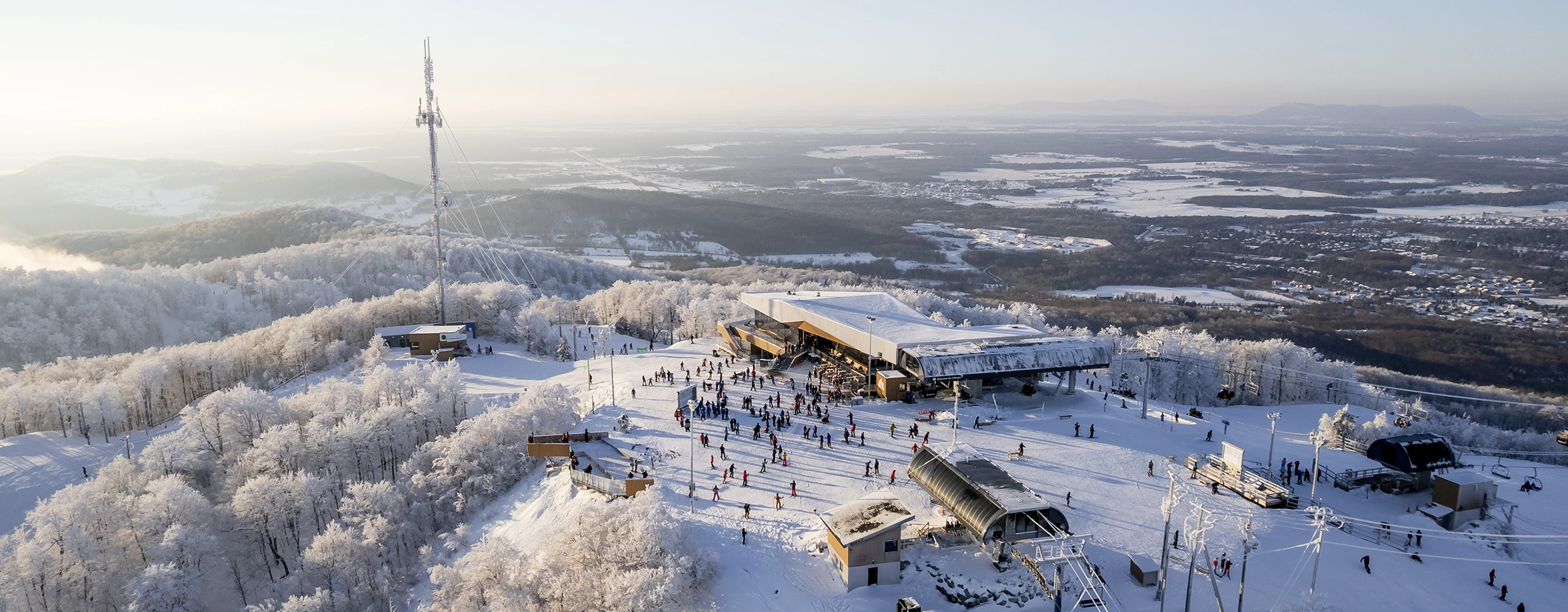 Chalet du Sommet sous la neige