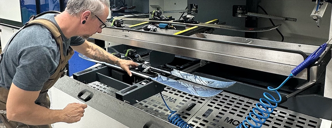 Atelier-Montana-1140x440 machine d'entretien skis Montana bromont