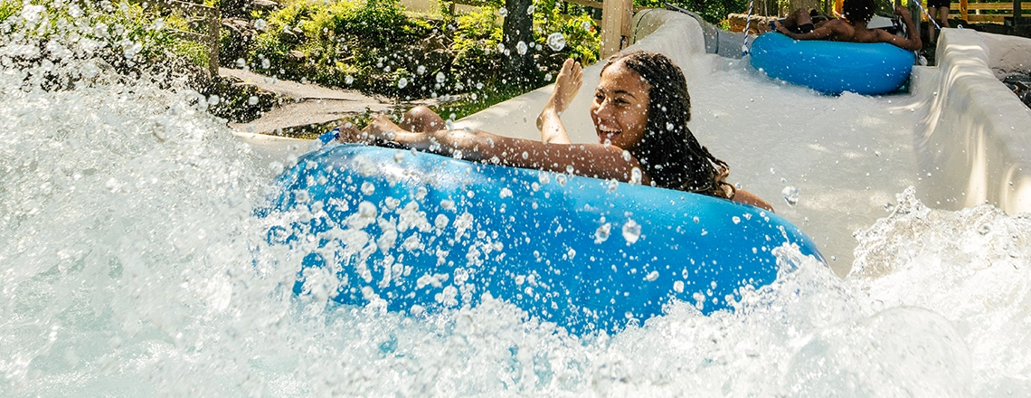 Bromont Water Park Summer activities in the Eastern Townships (Estrie)